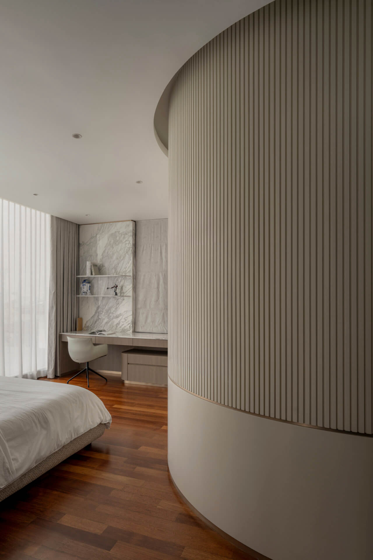 Contour Haus 25