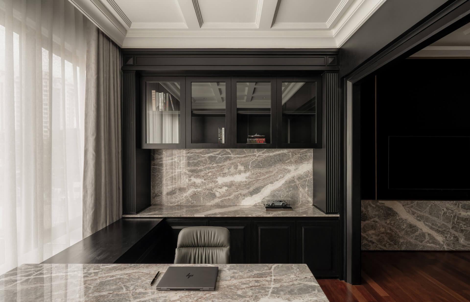 Contour Haus 36