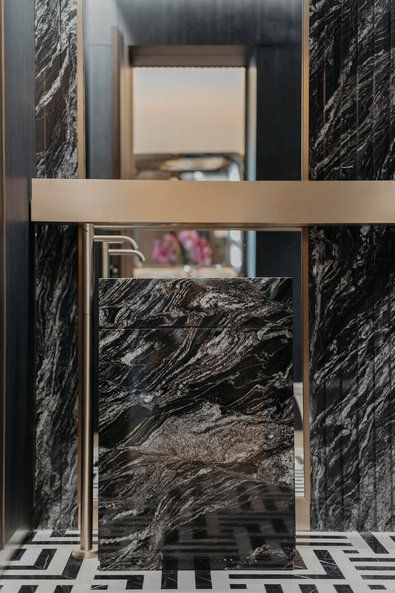 The Understated Luxe 15