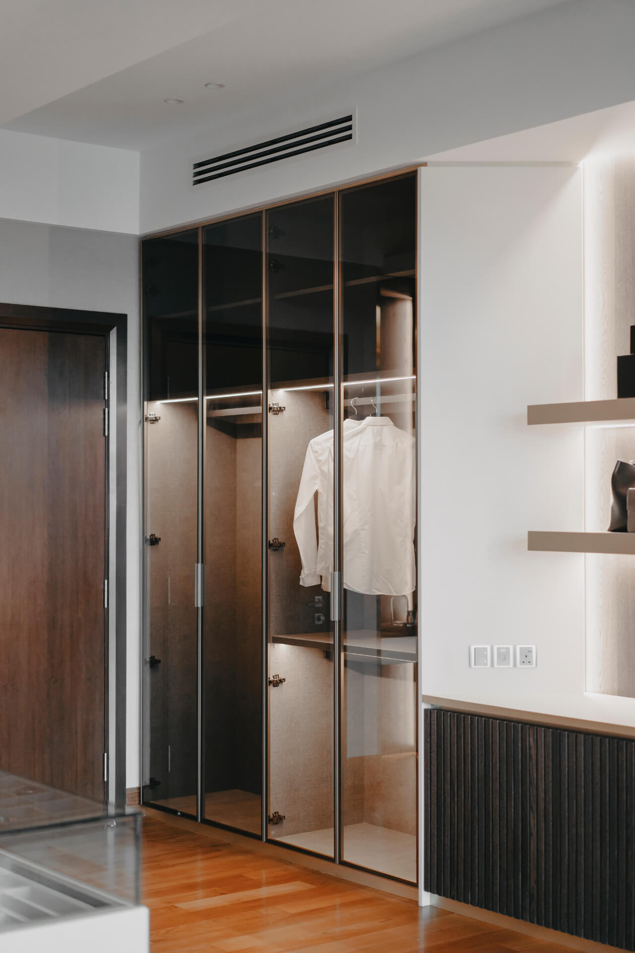 The Understated Luxe 26