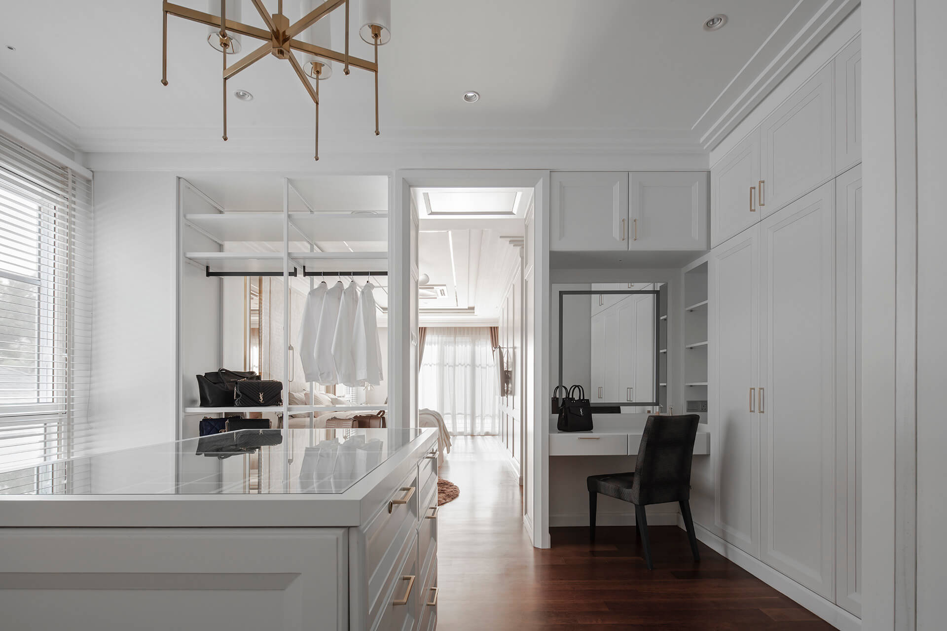 The White Mansion 46